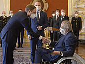 Prezident Milo Zeman (vpravo) jmenoval 21. dubna 2021 na Praském hrad Jakuba...