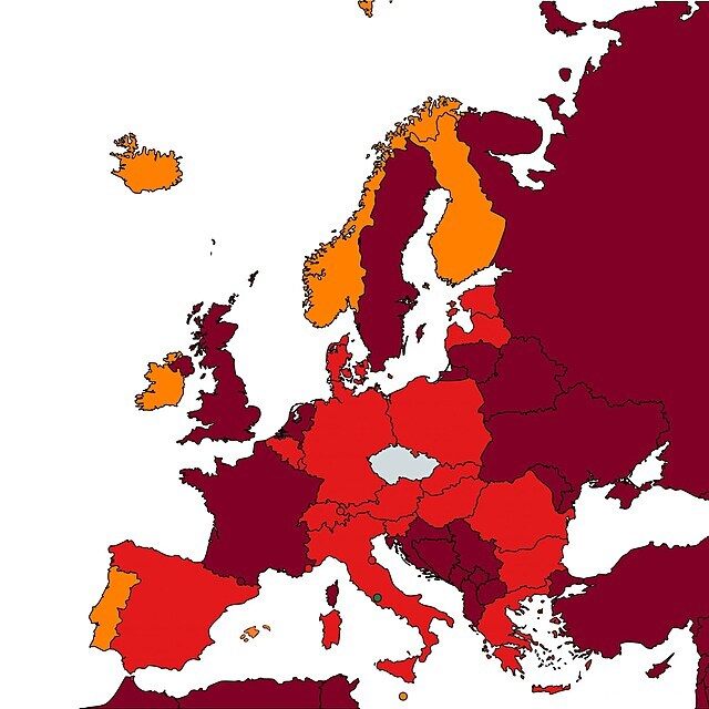 Cestovatelsk semafor pli optimismu nenabz.