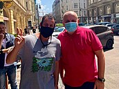 Adam Sandler se v Praze vyfotil s Tomáem Ságlem.