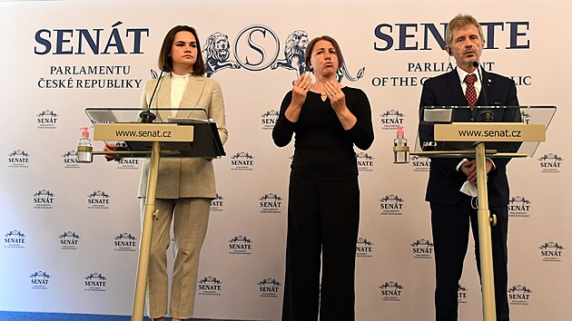 Svjatlana Cichanouská s �éfem Senátu Milo�em Vystr�ilem