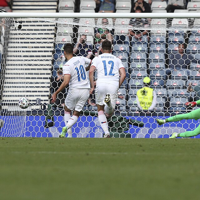 Patrik Schick vstelil gl z penalty.