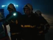 Petr Rychlí v roli dobrovolného hasie.