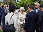 Lídi G7 se setkali i s královnou Albtou.
