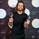 Richard Krajčo získal cenu OSA za píseň Srdce nehasnou.