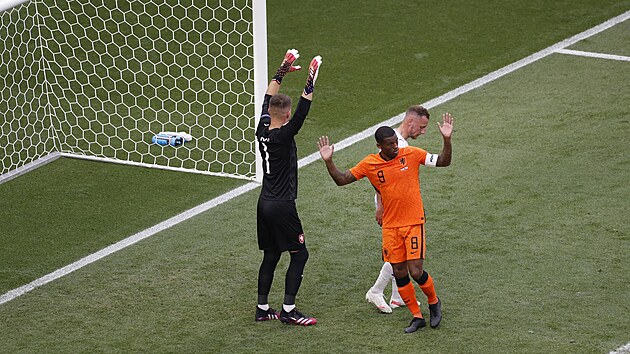 Tomá� Vaclík je jedním z hrdin� tohoto osmifinálového zápasu.