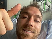 Takto Christian Eriksen zdravil fanouky z nemocnice.