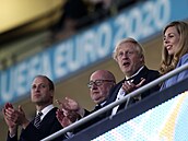 Zápas sledoval princ William i premiér Boris Johnson s manelkou.