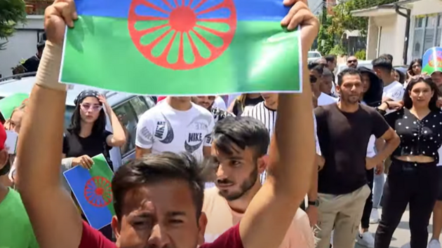 Protest Rom ped eskou ambasdou v Kosovu