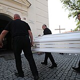 Poslední rozloučení s narkomanem Stanislavem Tomášem (†45) v Teplicích proběhne...