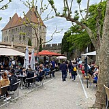 Carcassonne lec na jihu Francie pat mezi nejzachovalej pevnostn msta v...