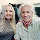 Reportérka Jitka V. Pánková a její manžel Petr Pánek díky filtrům mládli před...
