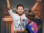 Lionel Messi se upsal PSG a fanouci paíského klubu ílí.