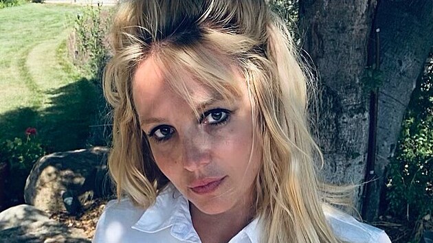 Britney Spearsová obvinila otce, že ji nutil vystupovat proti její vůli, brát léky a nedovolil vdát se za přítele a mít s ním dítě.