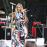 Bára Poláková na jednom ze svých koncertů.