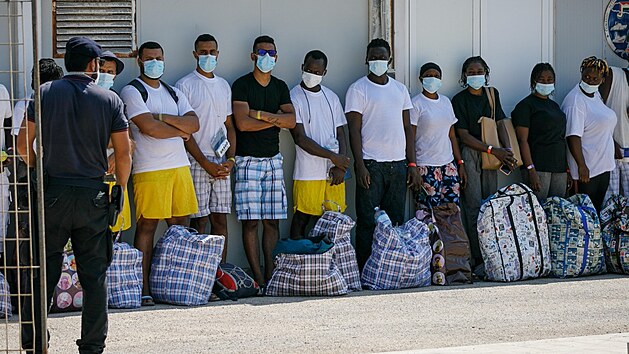 Migranti na ostrov Lampedusa