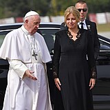 Čaputové zemřel tatínek po těžké nemoci, papež František prezidentku utěšoval!