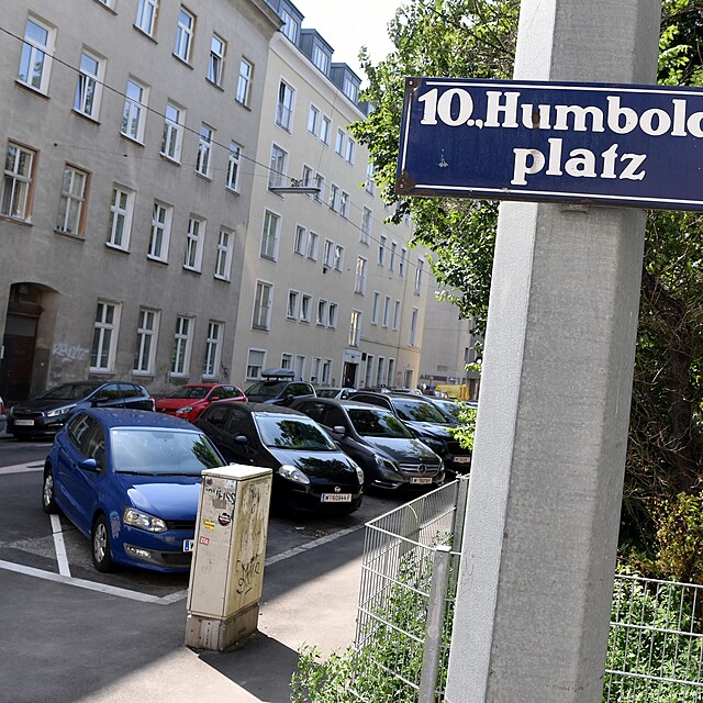Multikulturn 10. mstsk obvod Favoriten je jednou z nejrznorodjch tvrt Vdn. ije tu mnoho migrant a problm pibv.