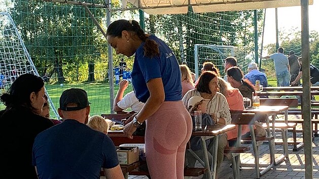 Ne vichni mli pro kampa v legínách pochopení.
