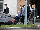 Prezidenta Miloe Zemana po osmi dnech propustili z nemocnice. Zamíil rovnou...