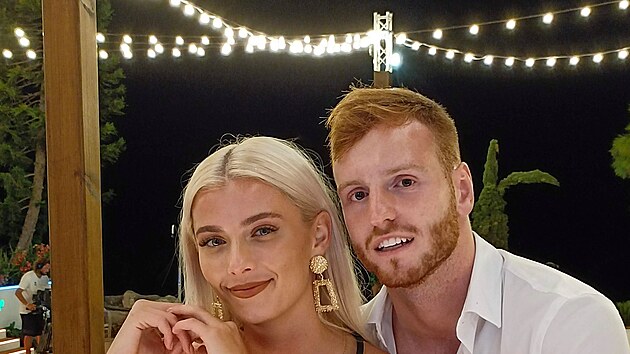 Soutící Love Island u se zaali párovat. Laura a Vilém