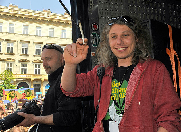 Robert Veverka na pochodu Million Marihuana March