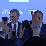 Petr Fiala je vítězem voleb.