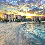 Emirát Ras Al Khaimah, na rozdíl od Dubaje, nabízí mnohem víc hotelů s...