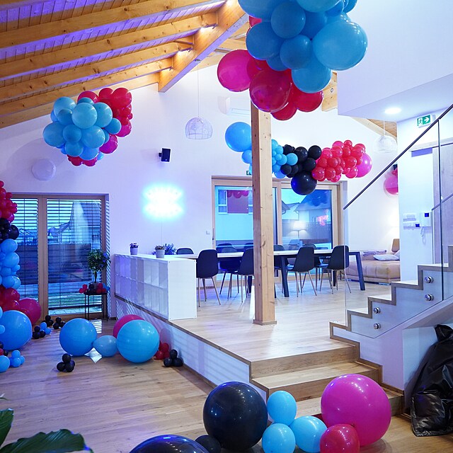 Nov vila Like House. Tohle bude na dal dva msce nov domov Agty Hanychov.