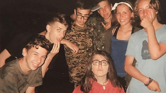 Lidi neví, jestli je Sebastian holka nebo kluk.