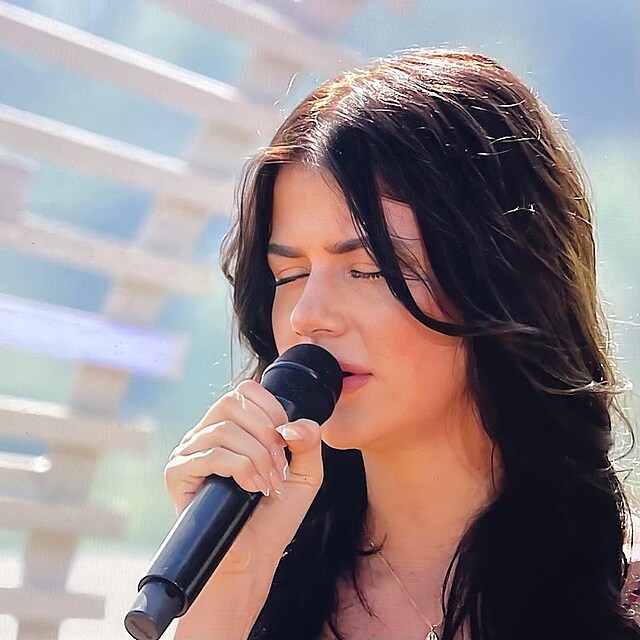 Dominique Alagia podle divk zpvat pli neum, v SuperStar ale zatm pod postupuje dl.