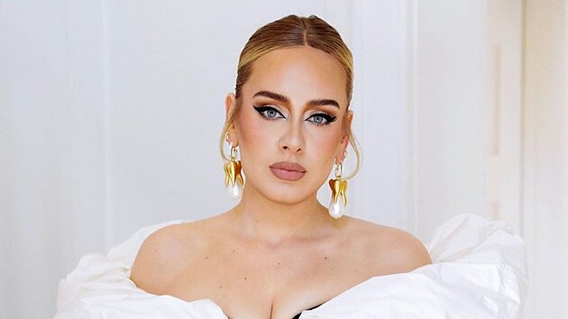 Adele zhubla neuv��itelných 45 kilogram�.