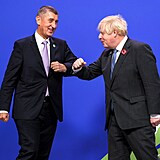 Babiš se vítal s Borisem Johnsonem jako se starým známým.