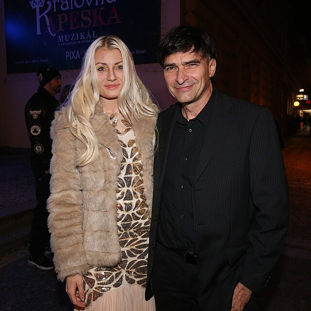 Zdenk Podhrsk s partnerkou Veronikou