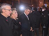 Andrej Babi dorazil zapálit svíku k památníku na Národní tíd v ranních...