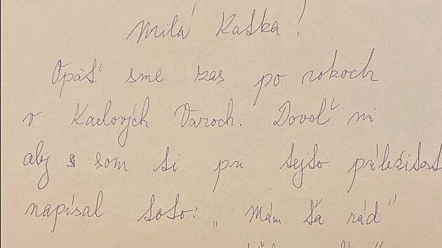 Katka �birková zve�ejnila jeden z milostných dopis�, který jí její mu� v pr�b�hu jejich spole�ných let napsal. 