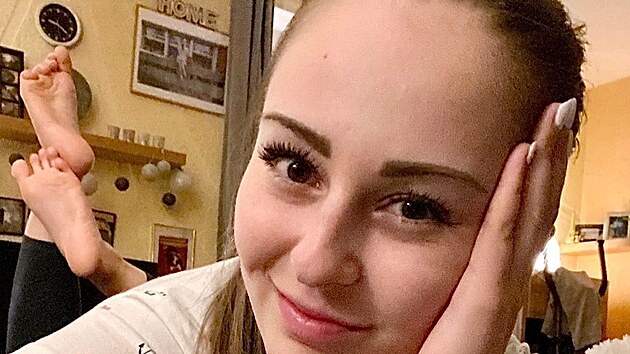 Tereza Hy�hová je p�vabná mladá dáma.