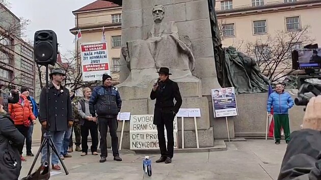 Na demonstraci vystoupil i MUDr. Luká Pollert.