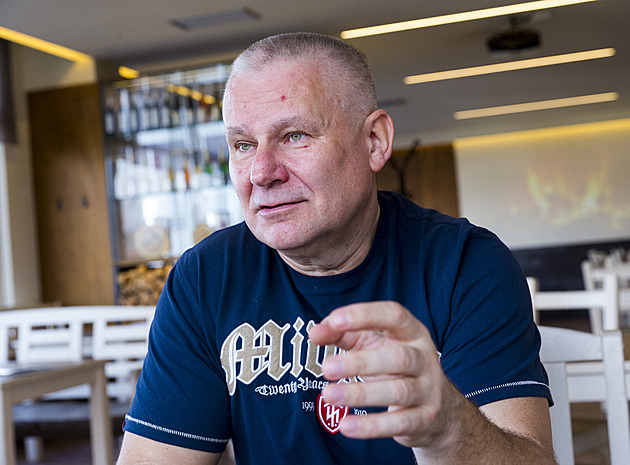 Příště by si měl dát pozor, musí sekat dobrotu, vzkázal Zeman Kajínkovi