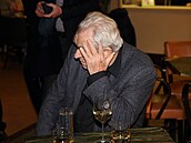 Alois vehlík v kin Lucerna na premiée Mimoádné události