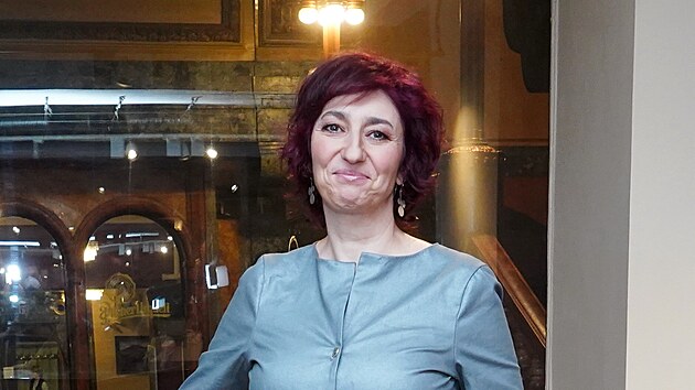 Simona Bab�áková
