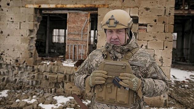 Ukrajinský voják na front v Luhanské oblasti.