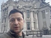 Volodymyr Zelenskyj zveejnil v sobotu ráno nové video.