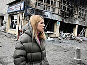 Kira Rudiková v ulicích rozbombardovaného Kyjeva