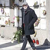 Pohřeb Evy Zaoralové v pražských Strašnicích: Dorazil také herec Petr Brukner.