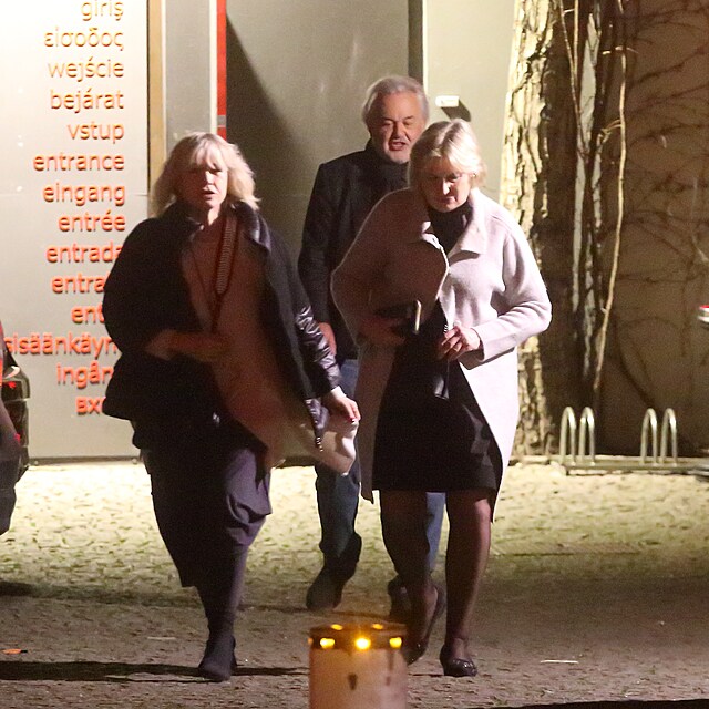 Oslava 75. narozenin Jiho Bartoky: Popt pily i Jana vandov a Elika Balzerov, spoluaky z JAMU.