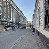 Ulice Charkova zejí prázdnotou.