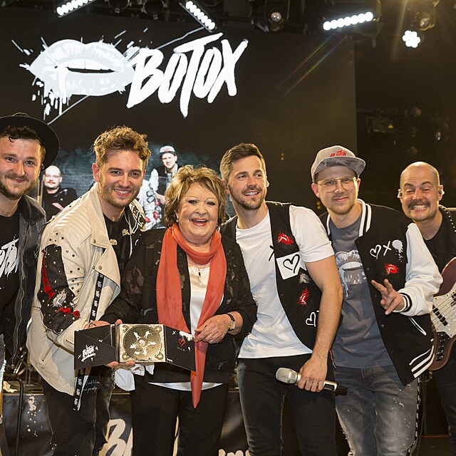 Jiina Bohdalov poktila skupin Botox jejich CD.