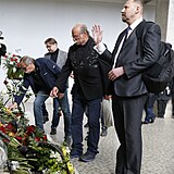 Na pohřbu Josefa Aloise Náhlovského nechyběl ani Pavel Nový nebo Pavel...