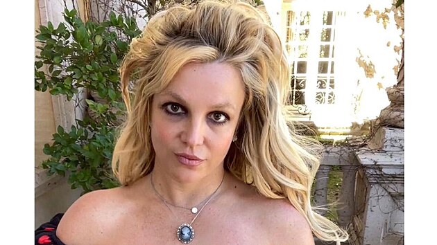 Britney Spears je thotn.