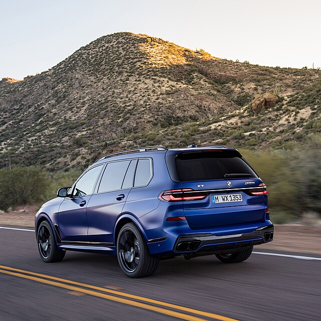 BMW X7 M60i